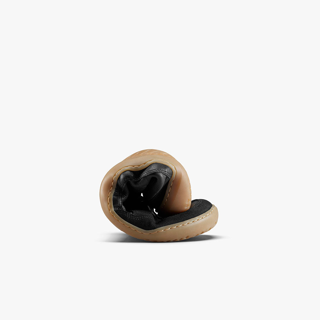 GOBI II SNEAKER PREMIUM LEATHER WOMENS OBSIDIAN - Vivobarefoot