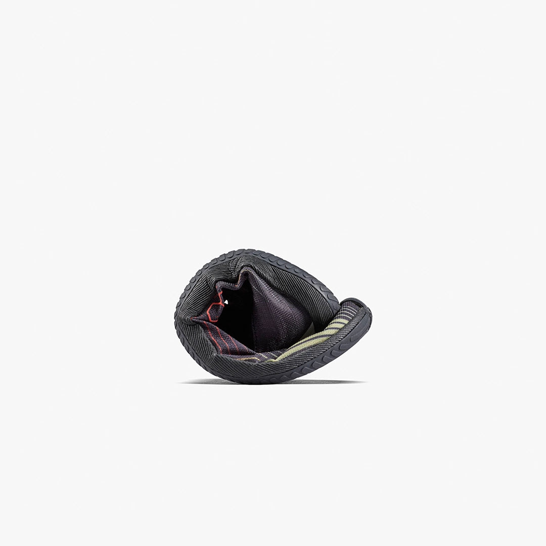 PRIMUS FLOW WOMENS OBSIDIAN/CHERRY TOMATO - Vivobarefoot
