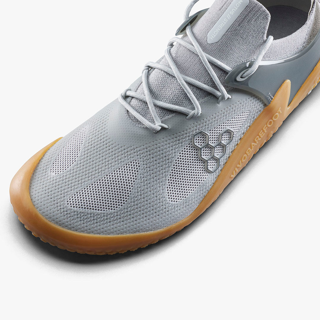 MOTUS STRENGTH WOMENS  ULTIMATE GRAY - Vivobarefoot