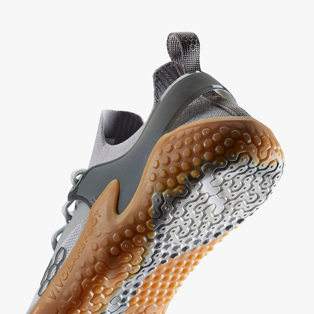 MOTUS STRENGTH WOMENS  ULTIMATE GRAY - Vivobarefoot